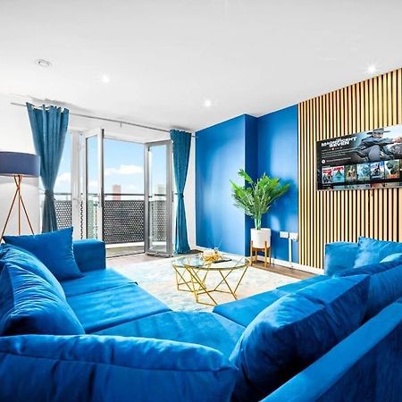Top Floor City Centre Apartment - Sleeps 7 - 4 Beds - With Balcony And Parking - Smart Tv'S On Each Bedroom Wall - 5 Mins From Bullring, Selfridges, Moor Street Station - By Zena Stays Birmingham Eksteriør bilde